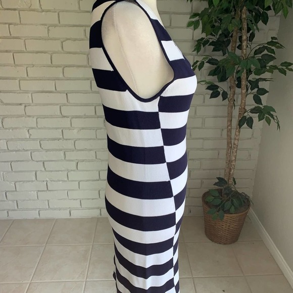 Theory Lasina Striped Navy Blue and White Sheath Dress Size Small - Picture 2 of 8
